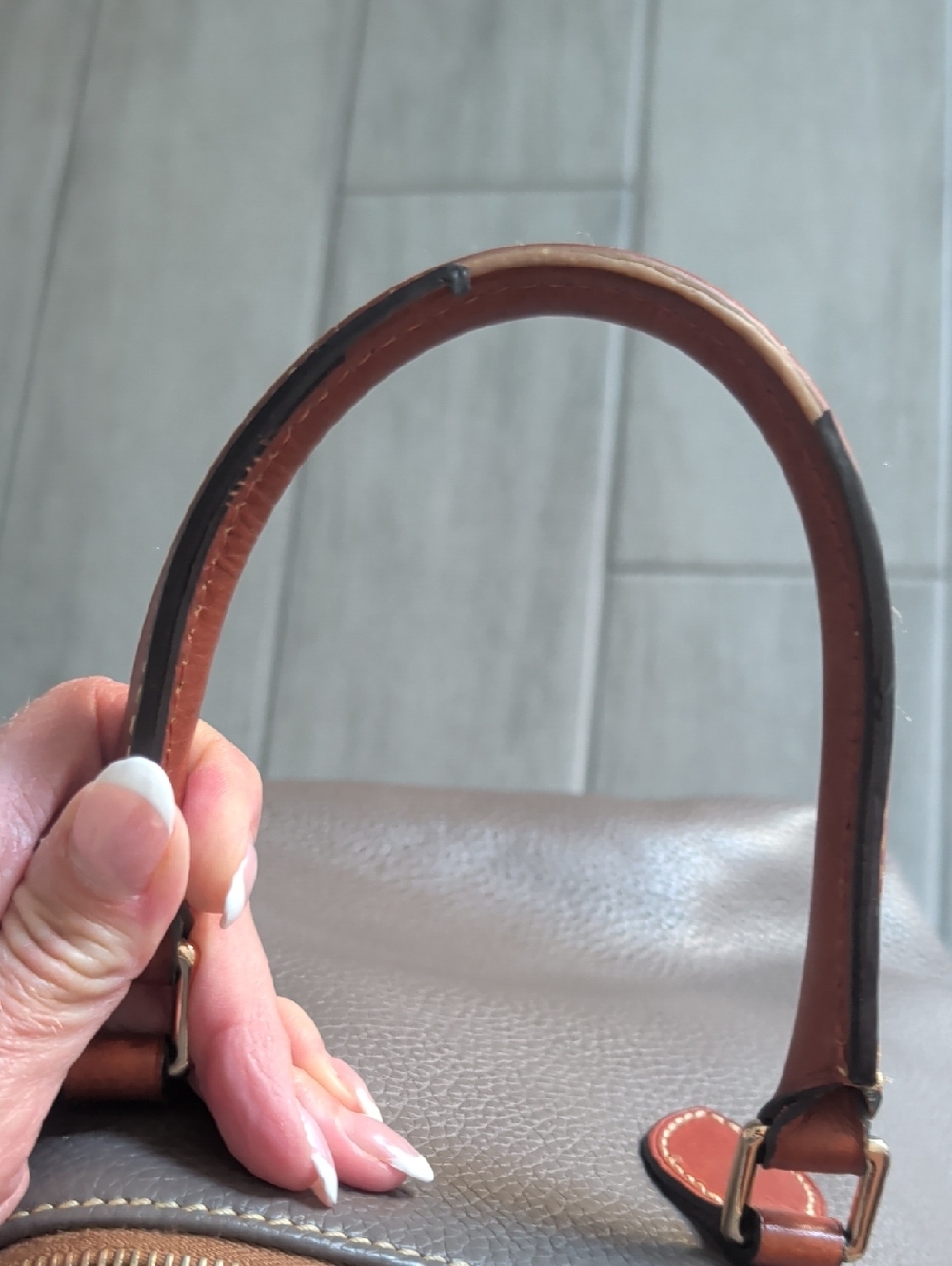Dooney & Bourke Purse - Picture 3 of 9